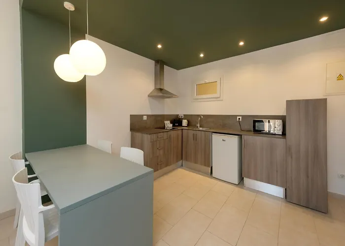 Apartamentos Tres Torres
